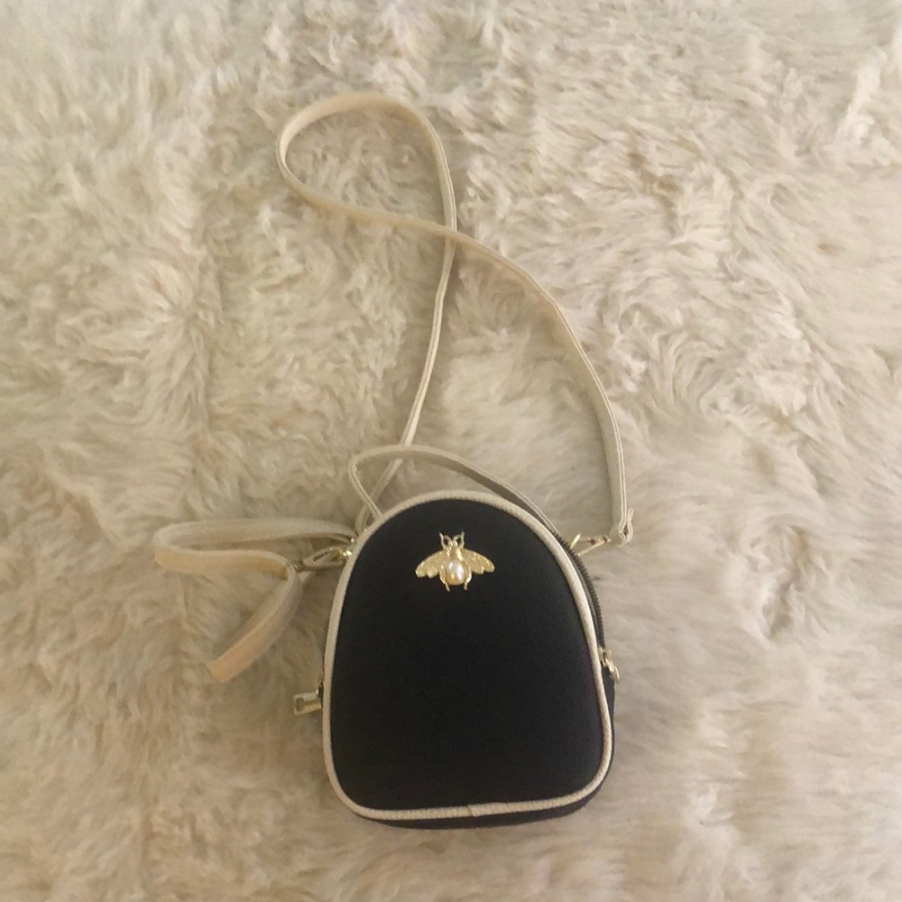 🥰 2/20 Mini Bumblebee Backpack